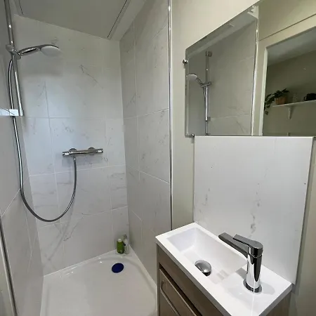 Renove Proche Rives De L'orne Et Gare Apartament